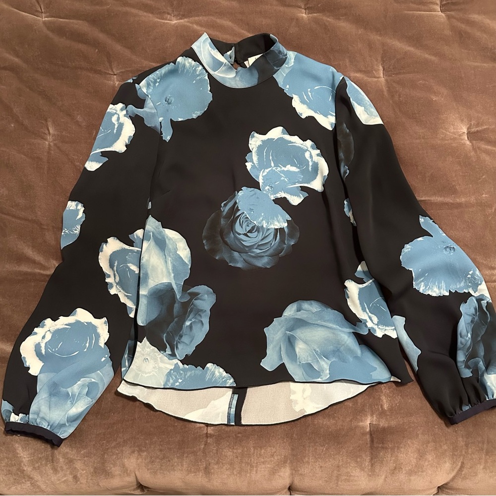 Babaton Blue Graphic Floral Blouse